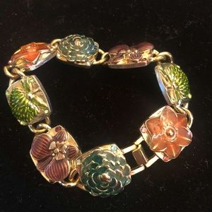Designer: MONET - Goldtone Multicolor Enamel Flowers Chain Bracelet - 7" Preowne